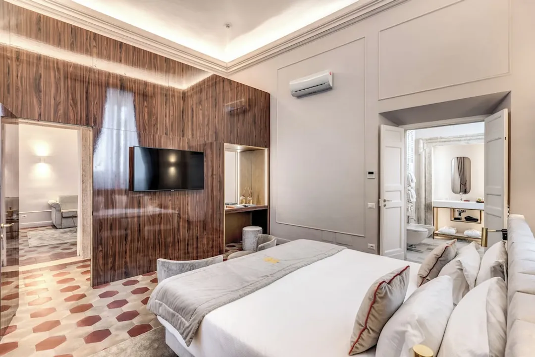 Eitch Borromini Palazzo Pamphilj-Deluxe Suite, 1 King Bed with Sofa bed-7