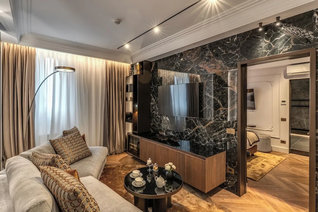 Eitch Borromini Palazzo Pamphilj-Romantic Suite-6