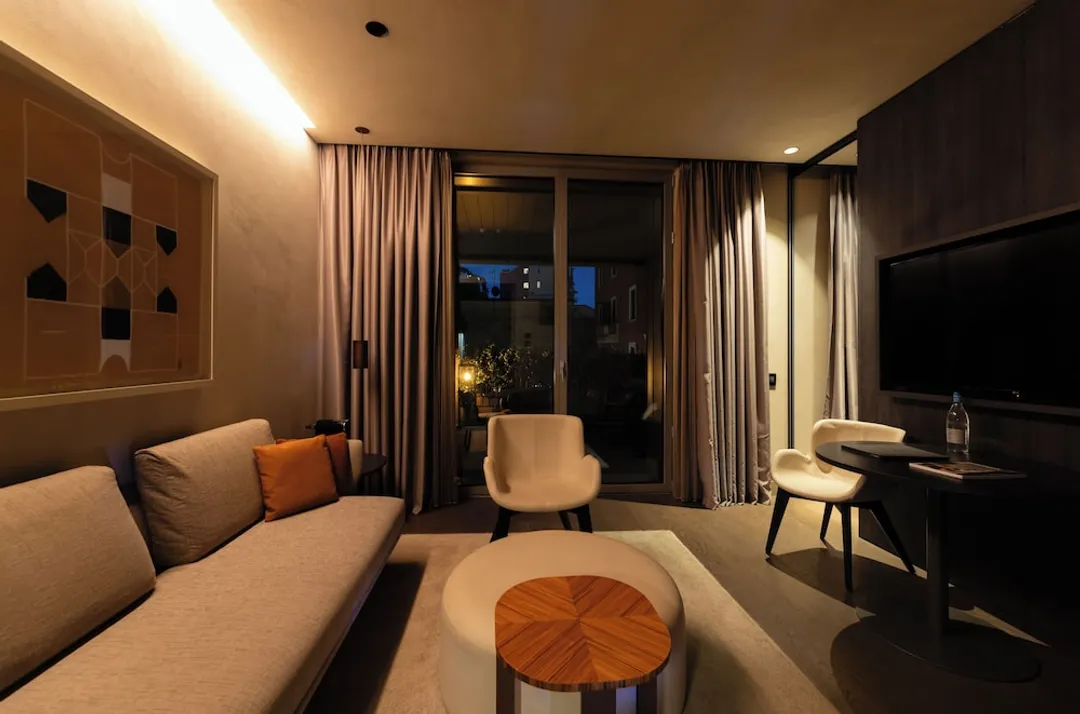 Hotel Viu Milan, a Member of Design Hotels-Executive Suite, Terrace (Junior)-5