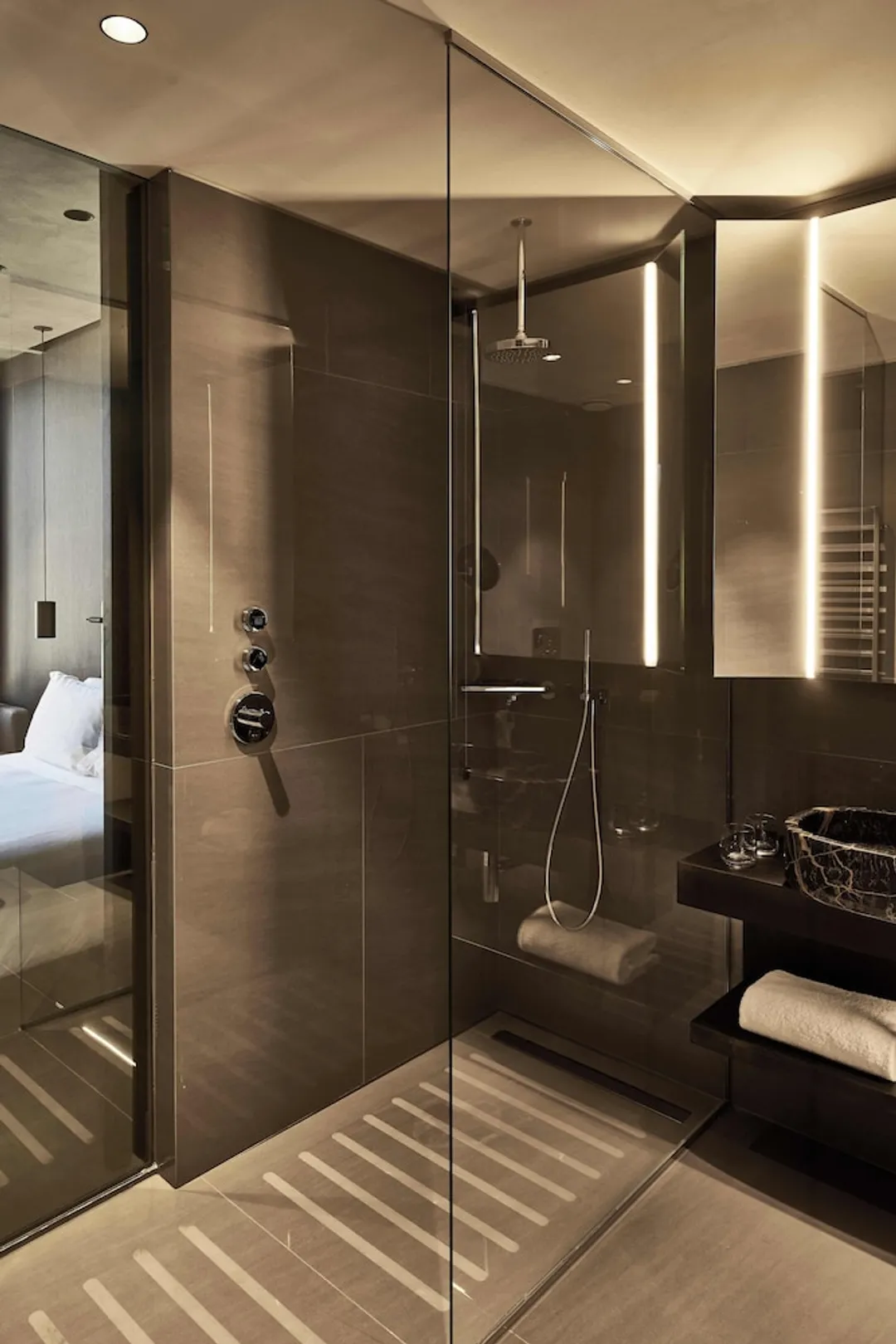 Hotel Viu Milan, a Member of Design Hotels-Superior Twin Room-4
