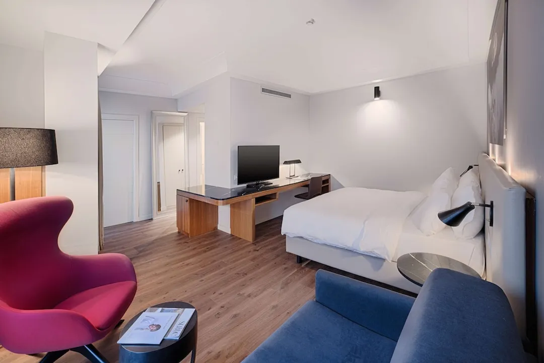 Radisson Blu Hotel, Milan-Family Room, Accessible-6
