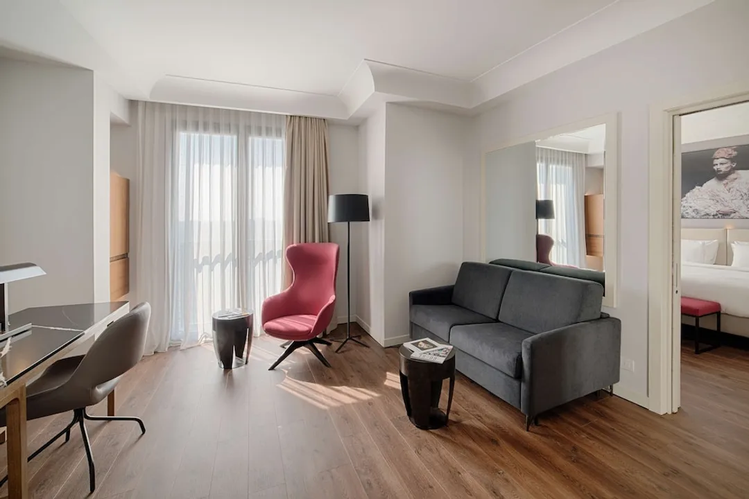 Radisson Blu Hotel, Milan-Family Room, Accessible-4