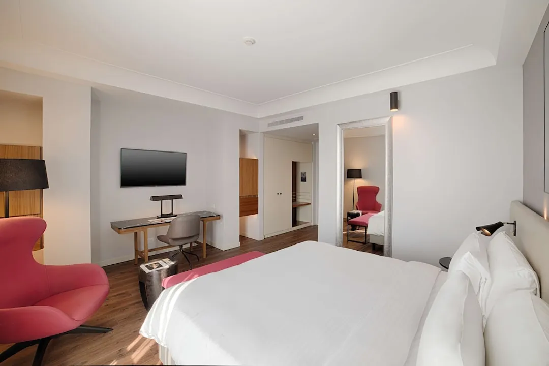 Radisson Blu Hotel, Milan-Family Room, Accessible-2