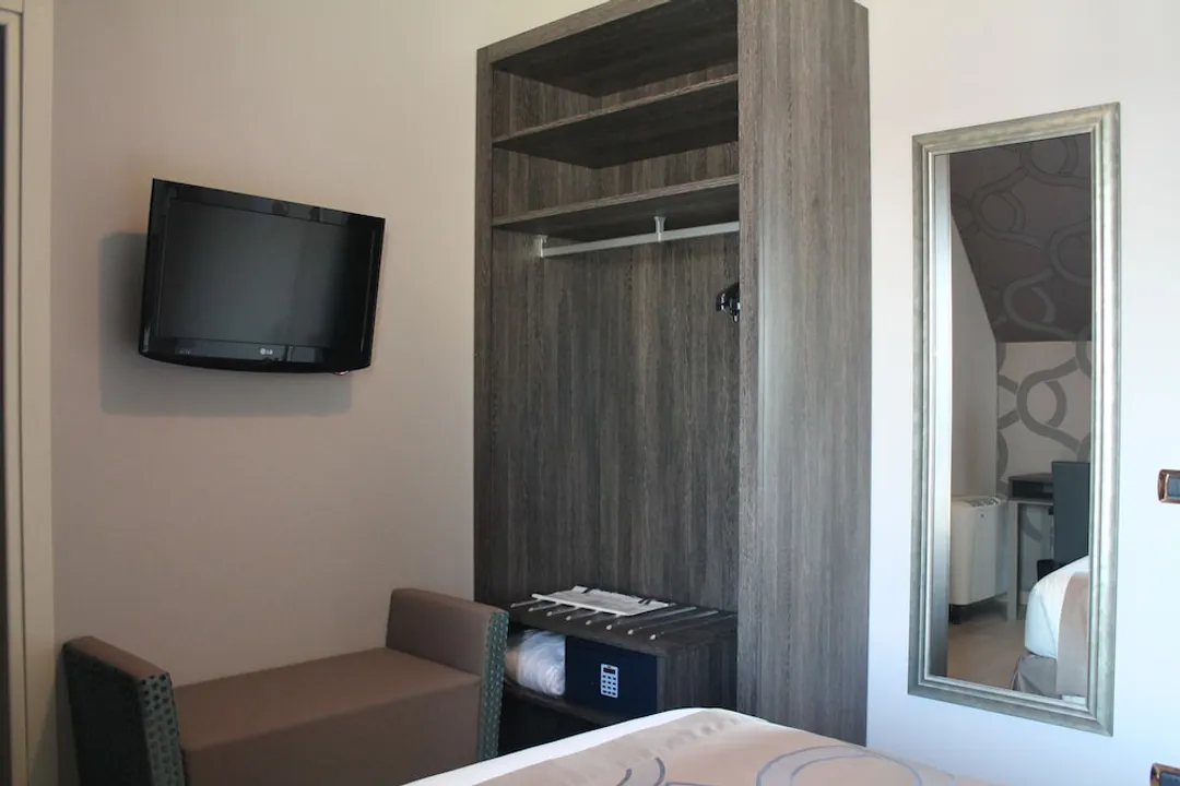 Hotel Mozart-Triple Room-4