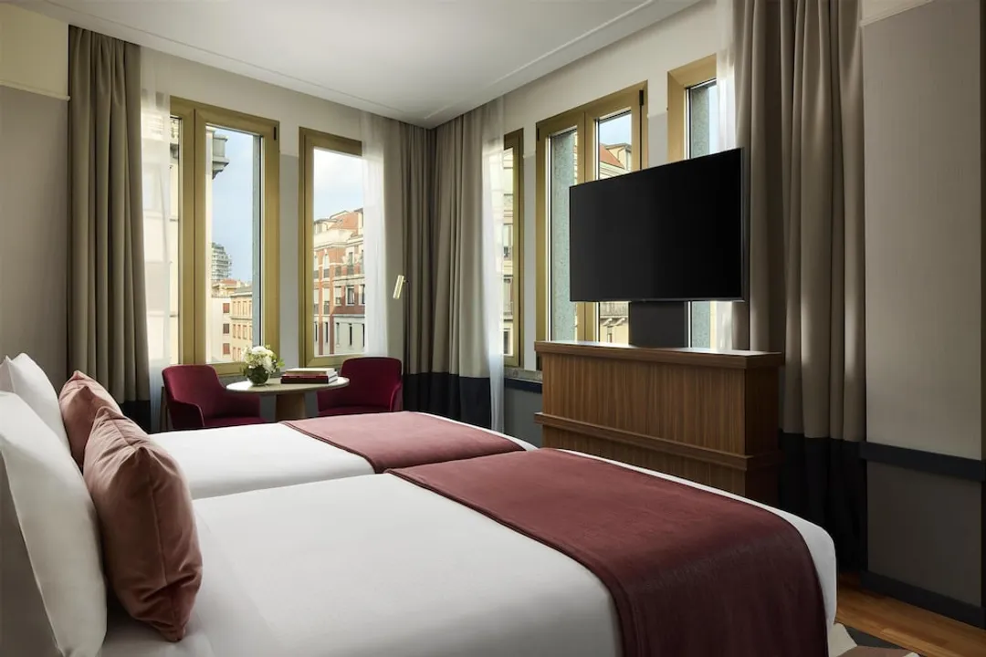 Tivoli President Milano Hotel-Premium Room (Extra Large)-1