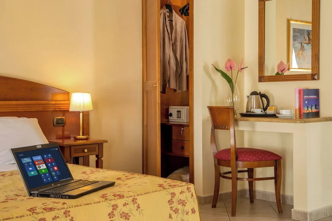 Marini Park Hotel-Standard Double Room-1