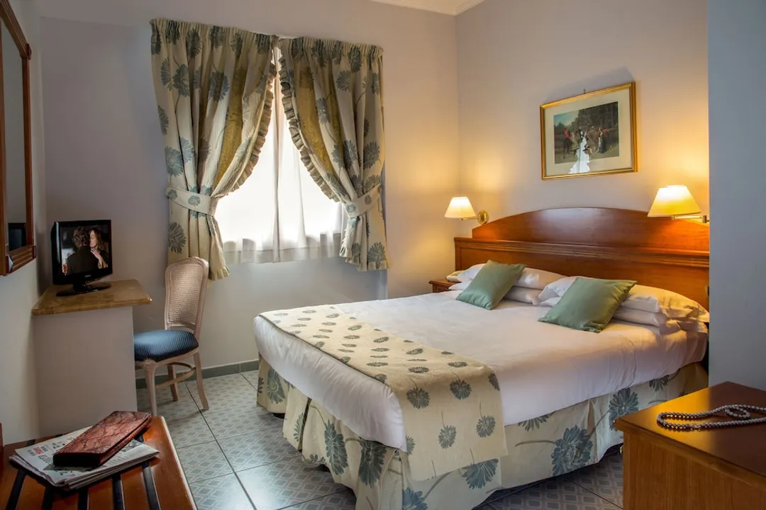 Marini Park Hotel-Economy Double or Twin Room-3