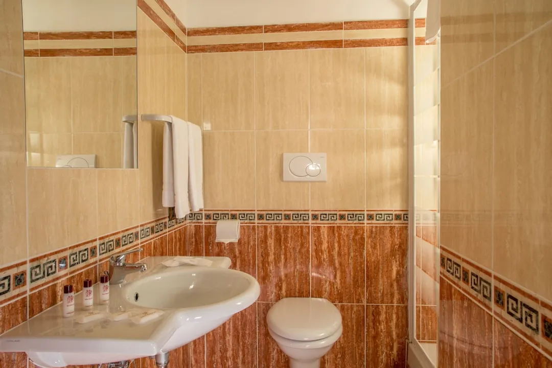 Marini Park Hotel-Economy Double or Twin Room-2