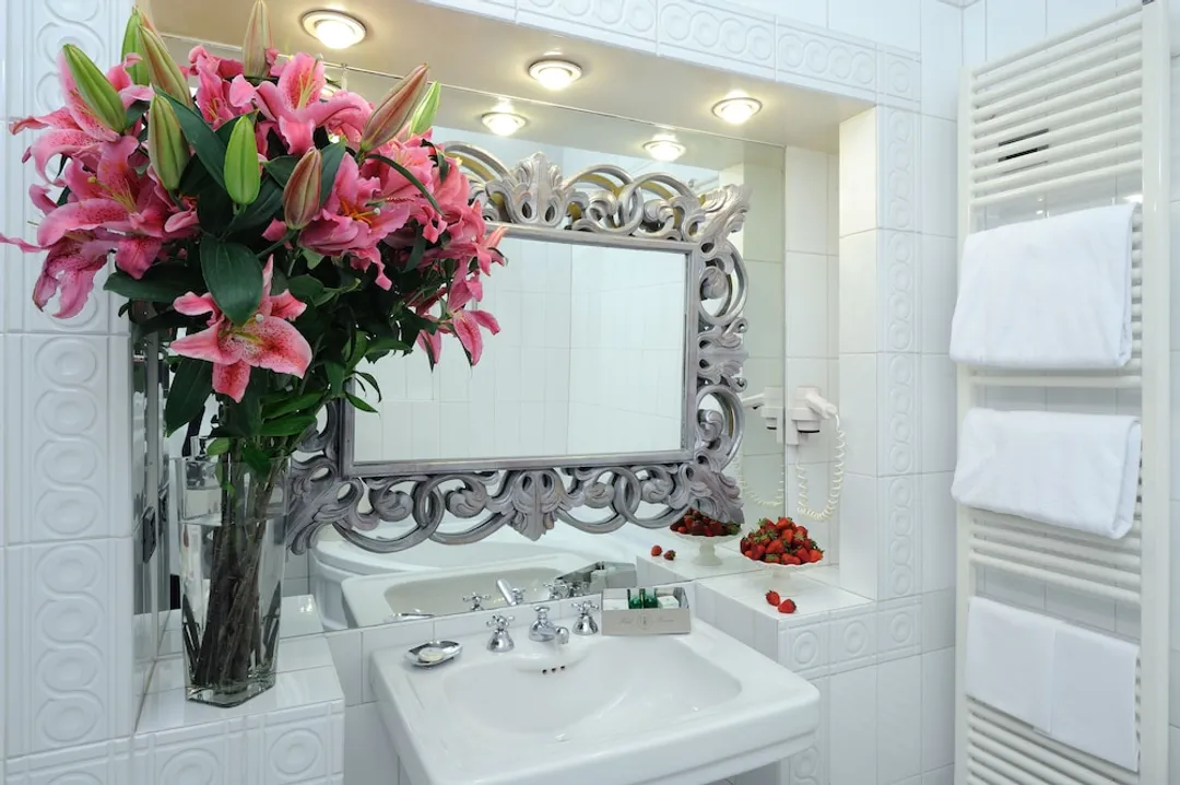 Hotel Farnese-Junior Suite-6