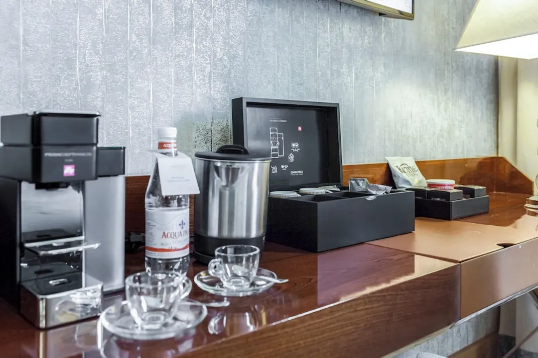 Rosa Grand Milano - Starhotels Collezione-Deluxe Double Room (Duomo View)-4