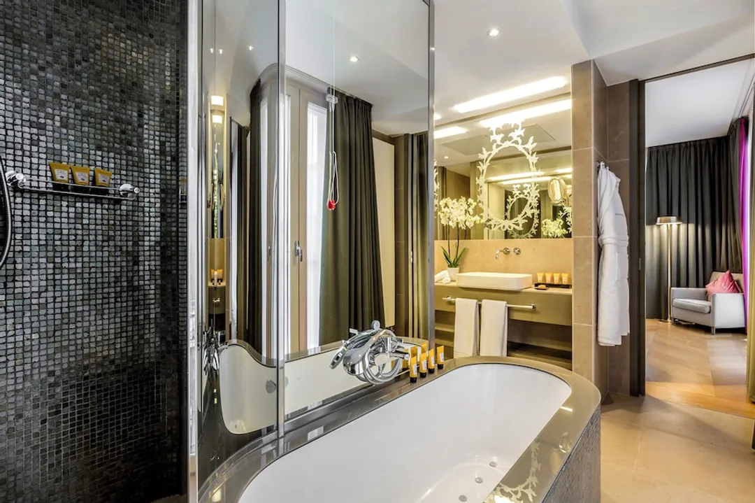 Rosa Grand Milano - Starhotels Collezione-Rosa Grand Suite-14