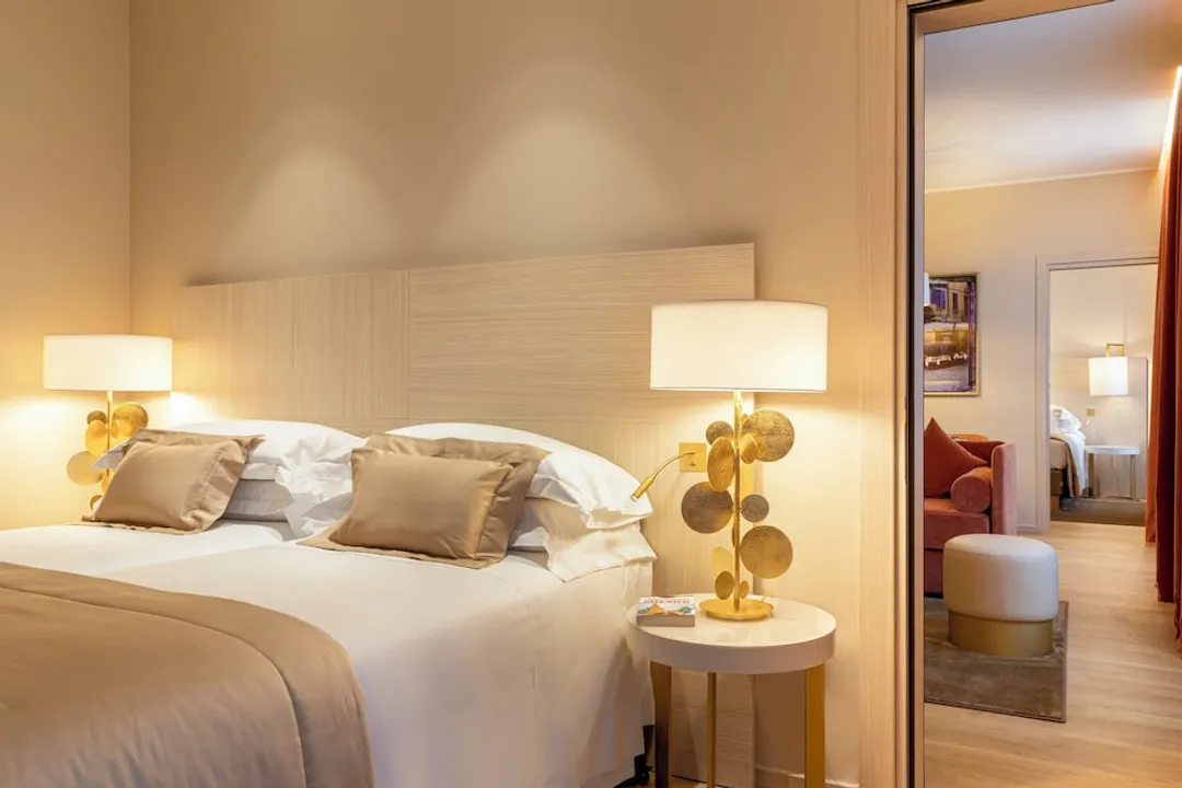 Rosa Grand Milano - Starhotels Collezione-Duomo Deluxe Apartment Two Bedrooms-2