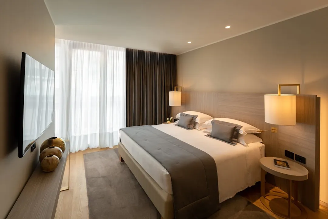 Rosa Grand Milano - Starhotels Collezione-Duomo Terrace Apartment One Bedroom-1