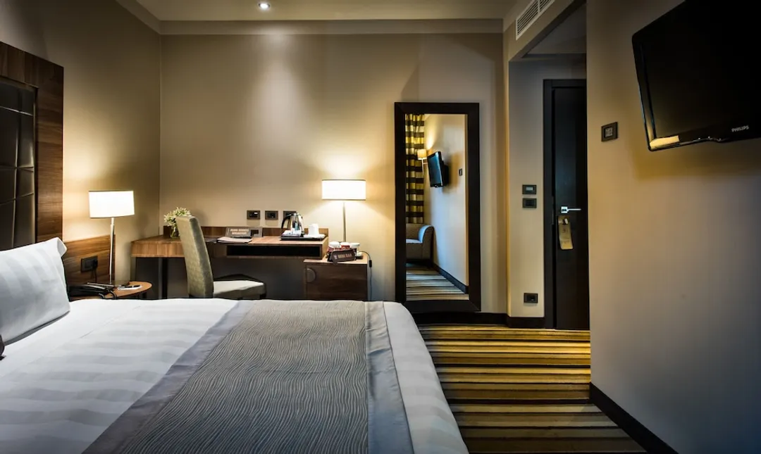 Uptown Palace-Single Room-4