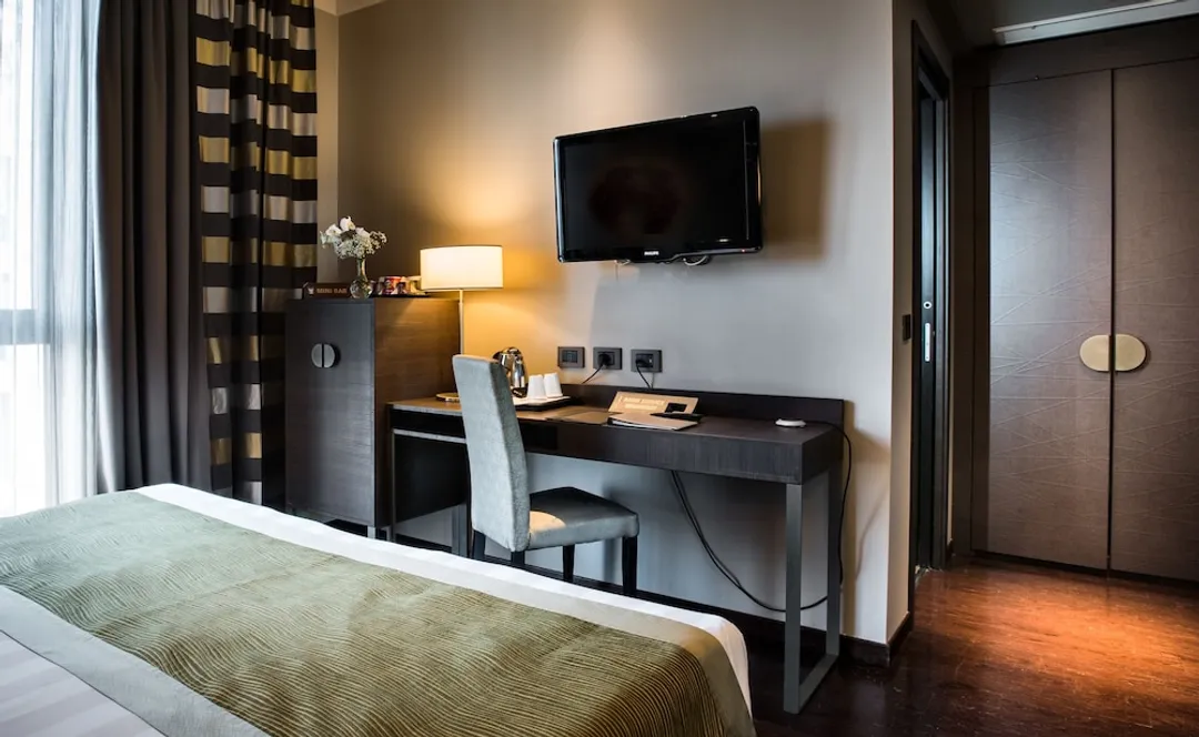 Uptown Palace-Superior Room-3