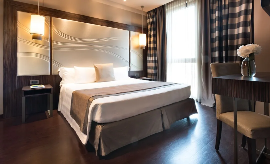 Uptown Palace-Junior Suite-1