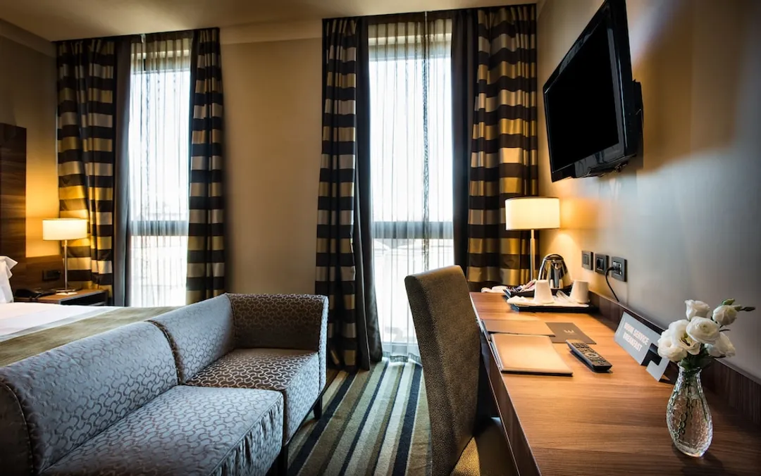 Uptown Palace-Standard Double Room Single Use-3