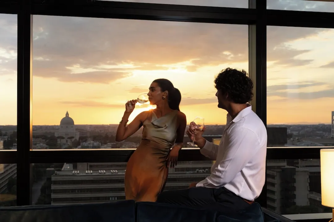 Hilton Rome Eur La Lama-Suite, Multiple Beds, Corner-9