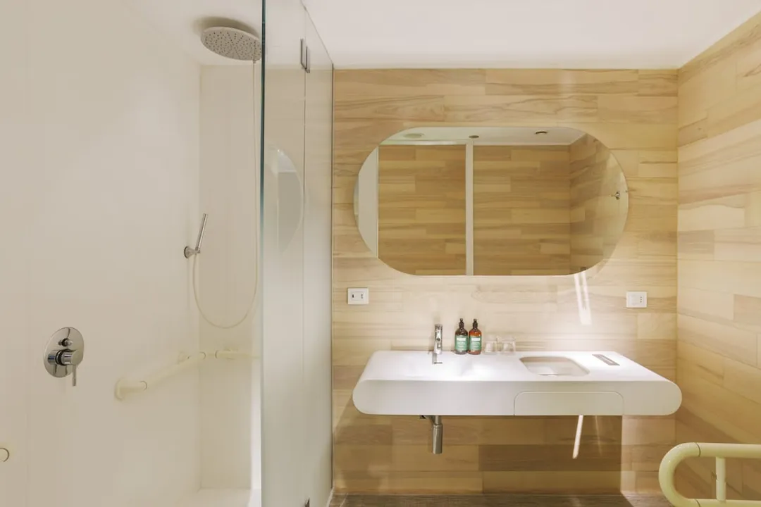 voco Milan - Fiere by IHG-Standard Room, 1 King Bed, Accessible-9