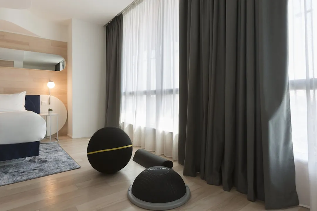 voco Milan - Fiere by IHG-Premium Room, 1 King Bed, City View-7