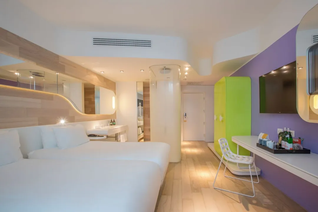 voco Milan - Fiere by IHG-Standard Room, Multiple Beds-5
