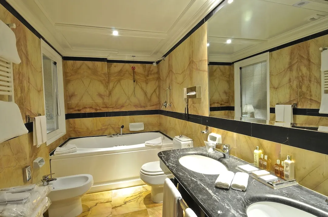 Parco dei Principi Grand Hotel & SPA - Preferred Hotels & Resorts-Superior Double Room-3