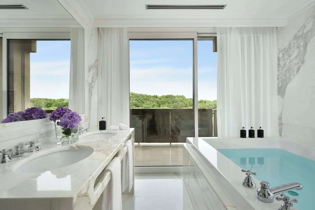 Parco dei Principi Grand Hotel & SPA - Preferred Hotels & Resorts-Suite, Park View, Corner-7