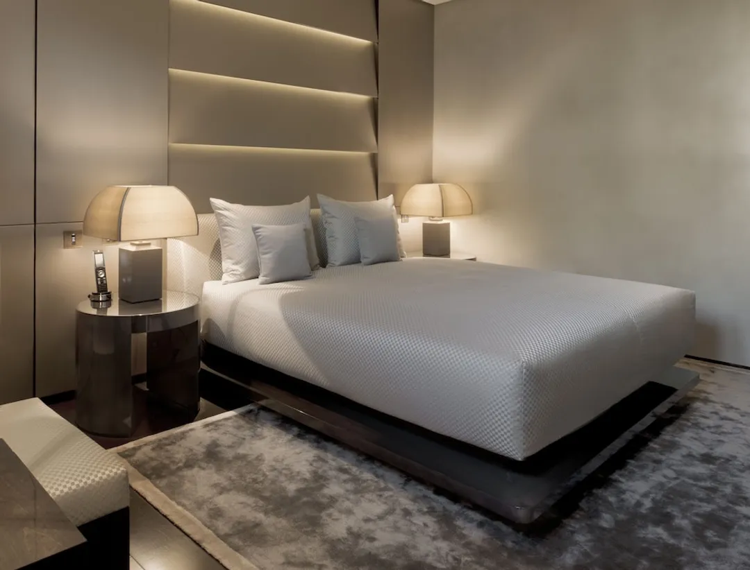 Armani Hotel Milano-Armani Junior Suite-3