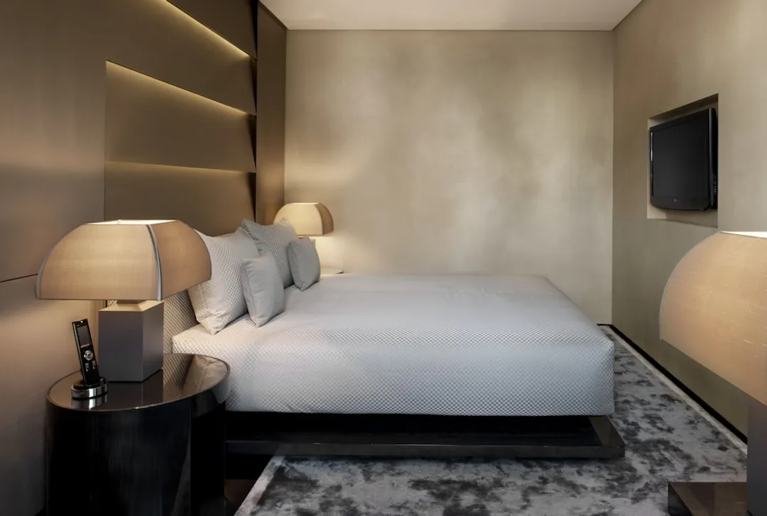 Armani Hotel Milano-Armani Junior Suite-1