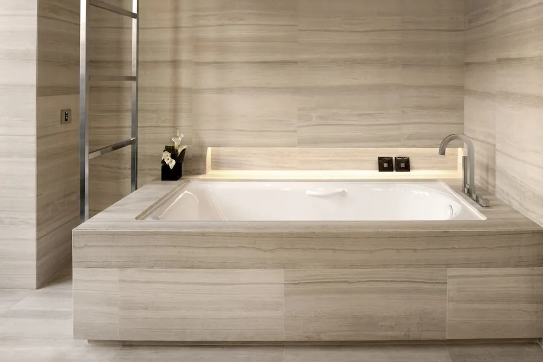 Armani Hotel Milano-Armani Junior Suite-4